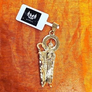 Primus gold plated on silver pendant